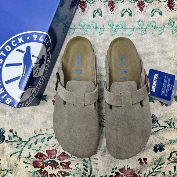 Birkenstock Shoes - NWT Women's Taupe Suede Birkenstock Boston Shoes - Narrow Fit